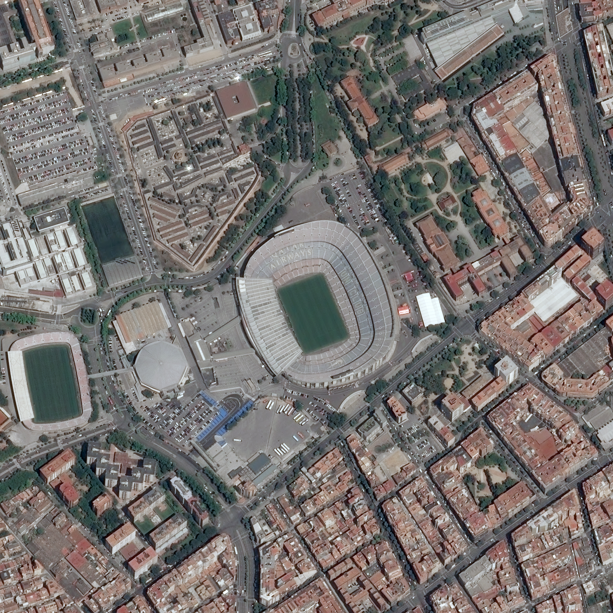 is_stade_barcelone2014.jpg